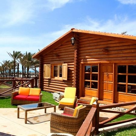 Sawary Beach Hotel Batroûn Buitenkant foto