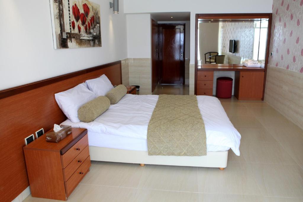 Sawary Beach Hotel Batroûn Kamer foto