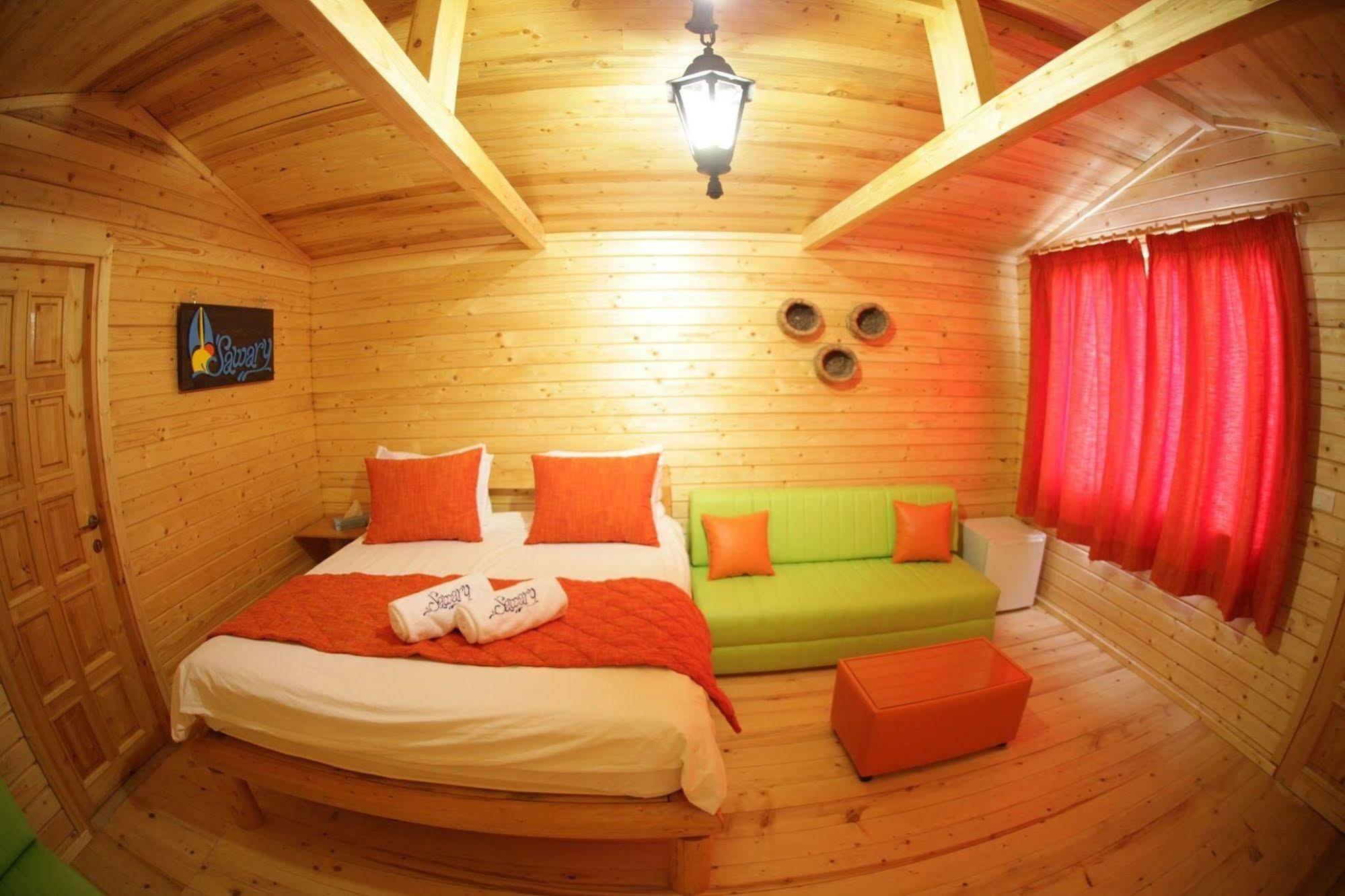 Sawary Beach Hotel Batroûn Buitenkant foto
